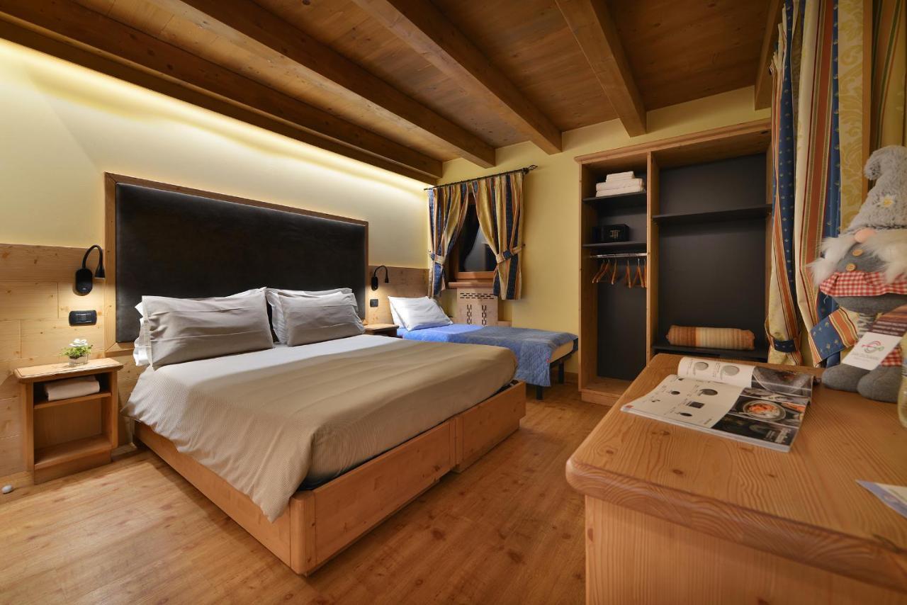 Hotel San Giovanni Livigno Bagian luar foto