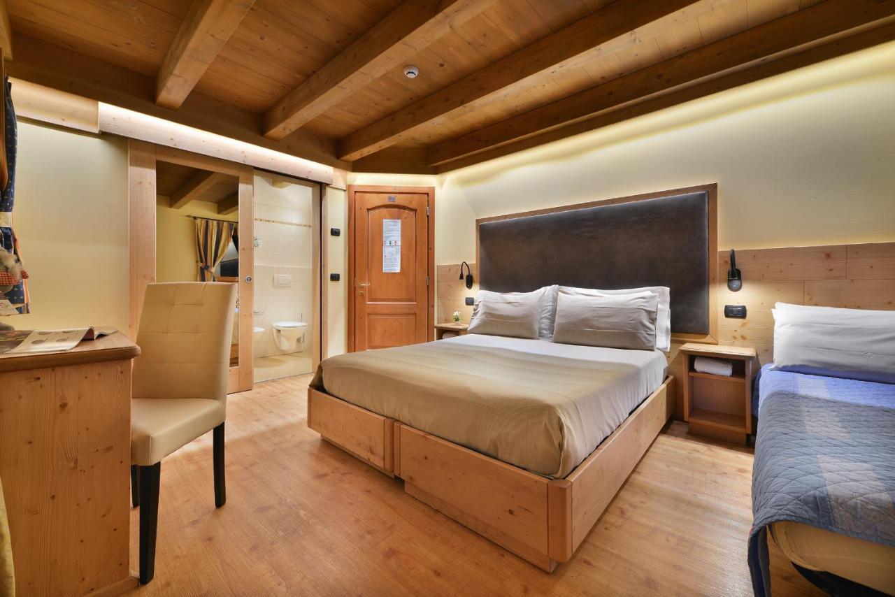 Hotel San Giovanni Livigno Bagian luar foto