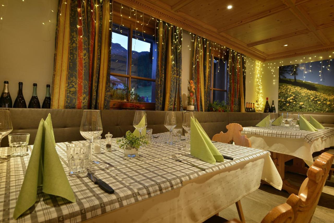 Hotel San Giovanni Livigno Bagian luar foto
